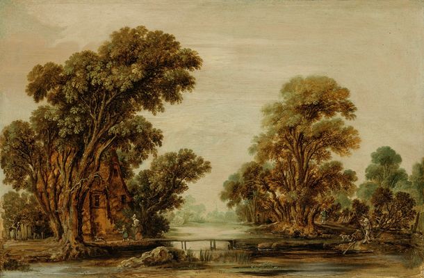 树木繁茂的河流景观，有人物和人行天桥附近的小屋